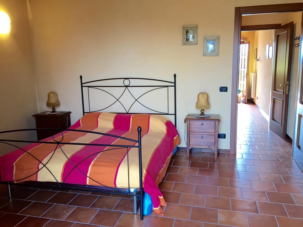 Cascina Stralla Farigliano Room photo